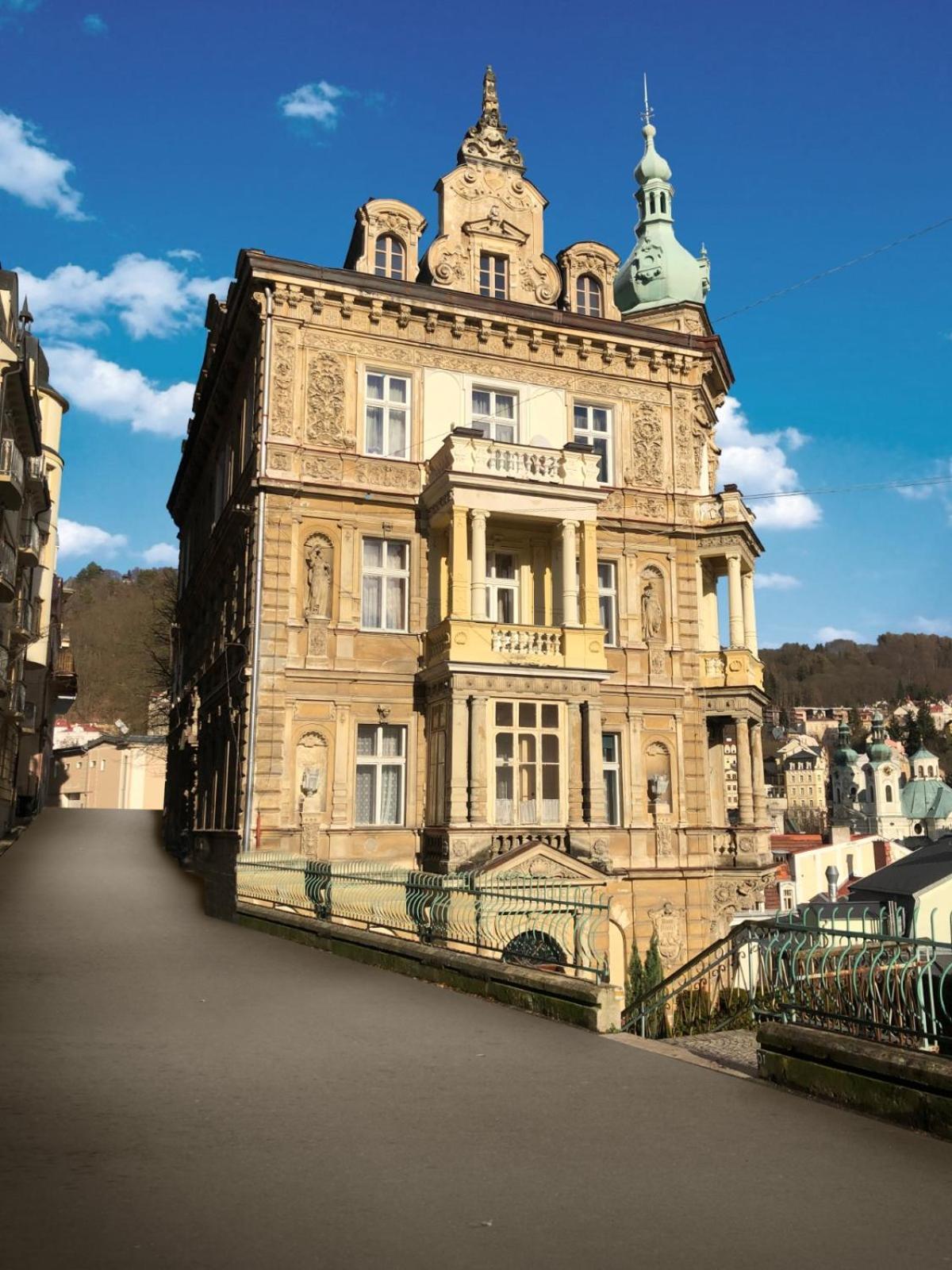 Sunny City - Apartment In Spa Zone With Private Garage Karlsbad Buitenkant foto